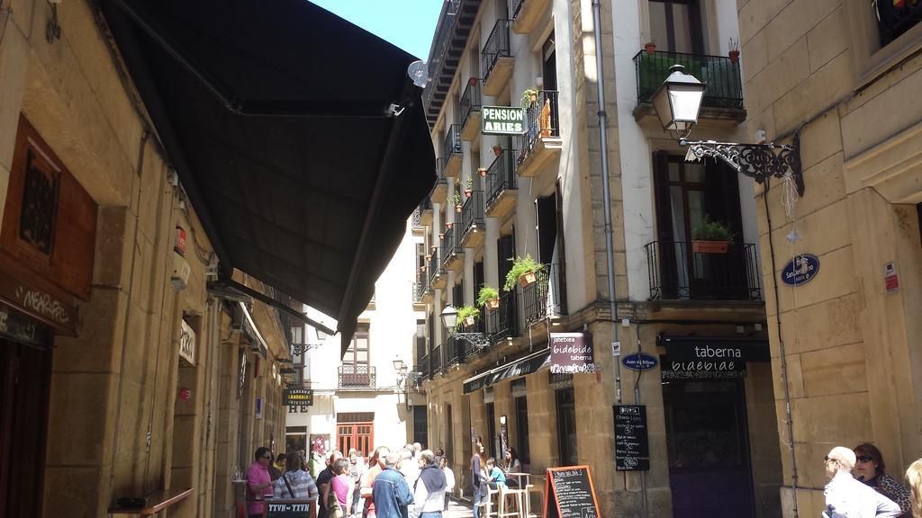 Pension Aries San Sebastian Exterior photo